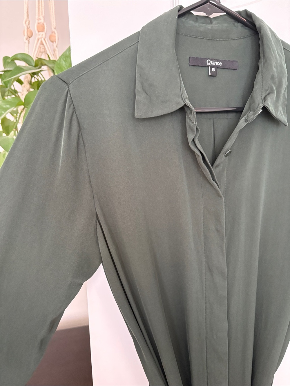 QUINCE forest green silk shirt dress - Picture 3 of 11